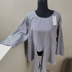 NWT Kaktus Womens XL Striped Shirt